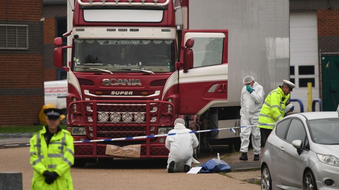 39 người Việt chết trong thùng xe container ở Anh