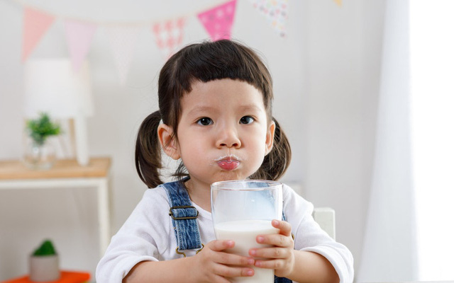 Bữa sáng dùng sữa tốt cho sức khỏe