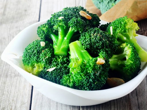 Bông cải xanh giàu canxi tốt cho sức khỏe của trẻ nhỏ