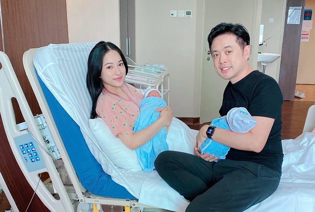 duong-khac-linh-khoe-con 1