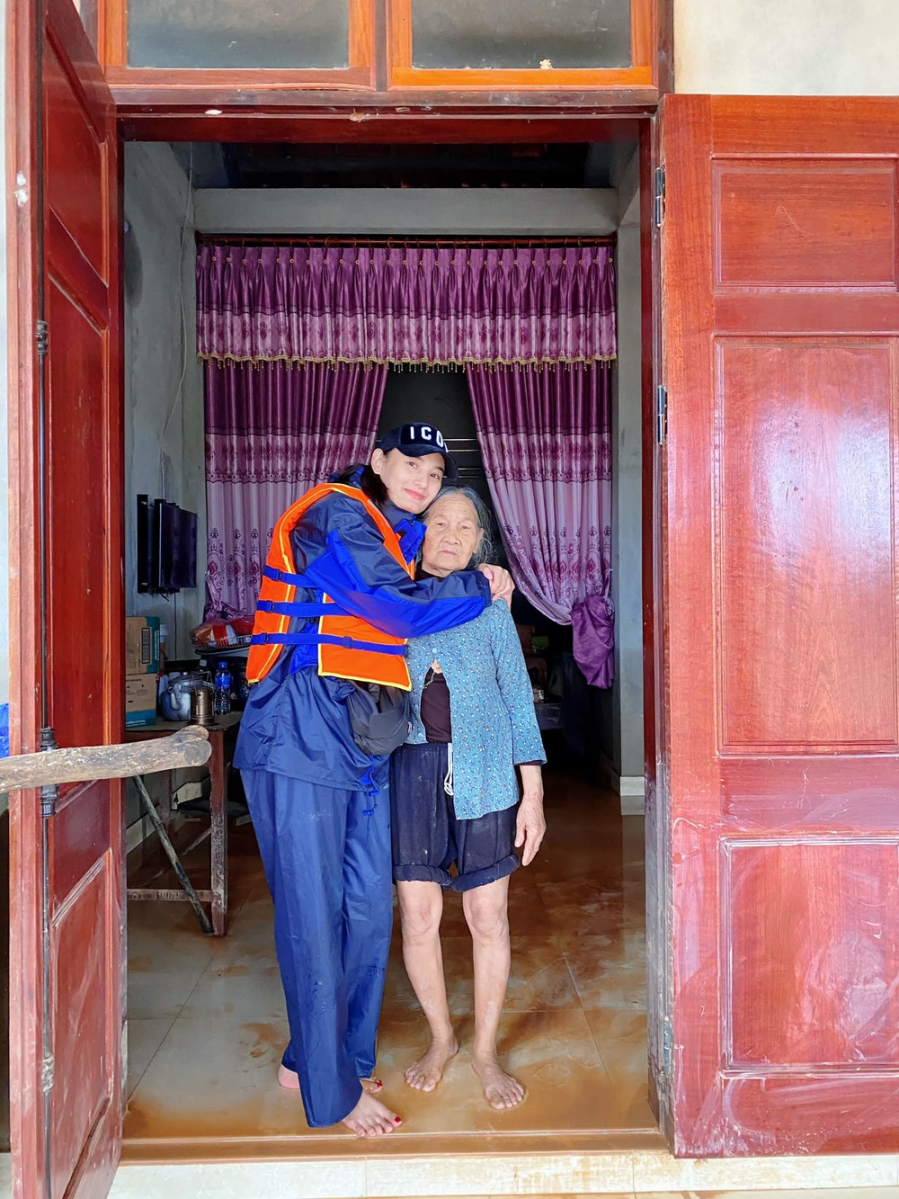 le-thuy-len-tieng 2
