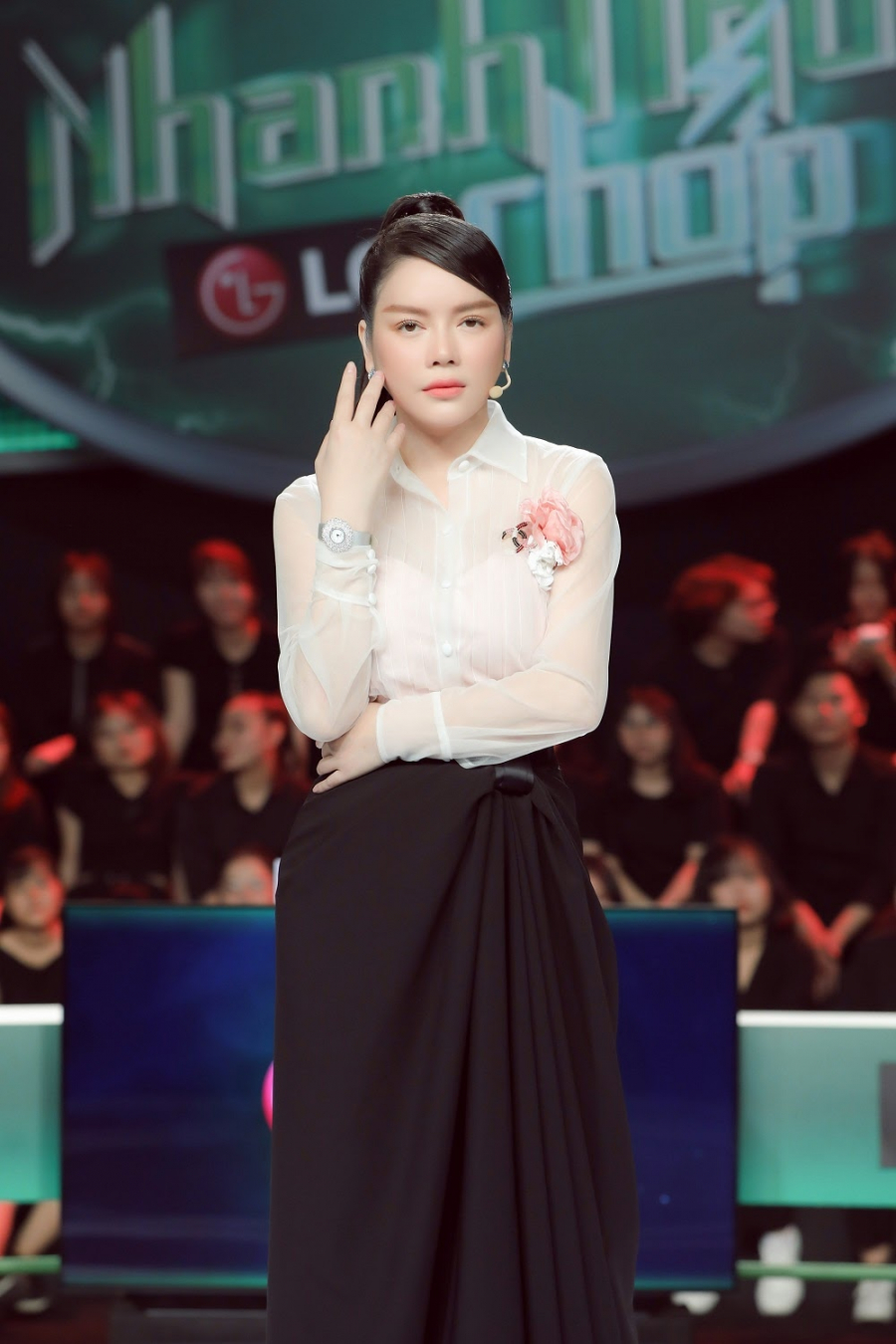 ly-nha-ky-khien-tuyen-bo-toi-khong-can-tien-chi-can-moi-nguoi-biet-dang-e-khien-truong-giang-nga-ngua-597-5325025