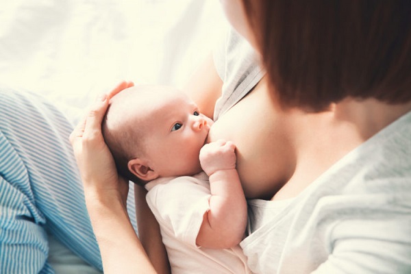 4 sai lầm kinh điển khi chăm sóc trẻ sơ sinh