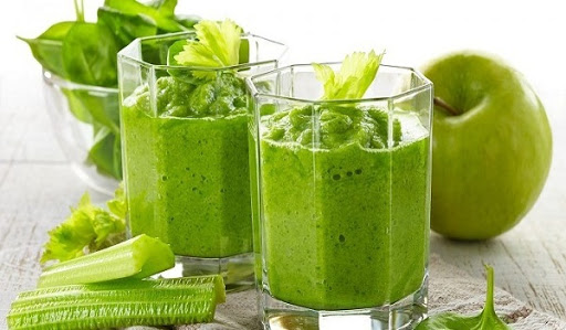 Nước ép cần tây không dành cho phụ nữ mang thai ba tháng đầu