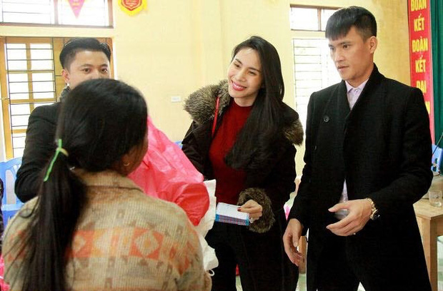 cong-vinh-thuong-que-nha 1