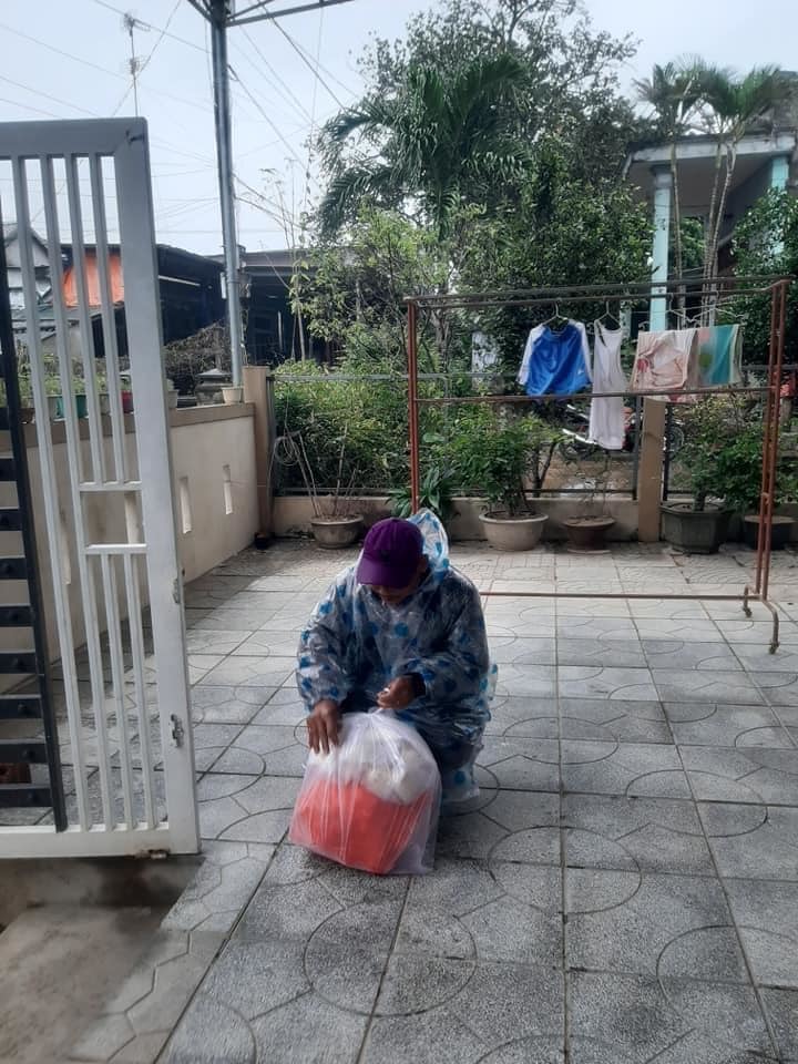 bo_don_than_xin_sua_cho_con1