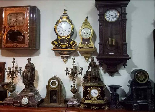Đồng hồ cũ không nên giữ lại