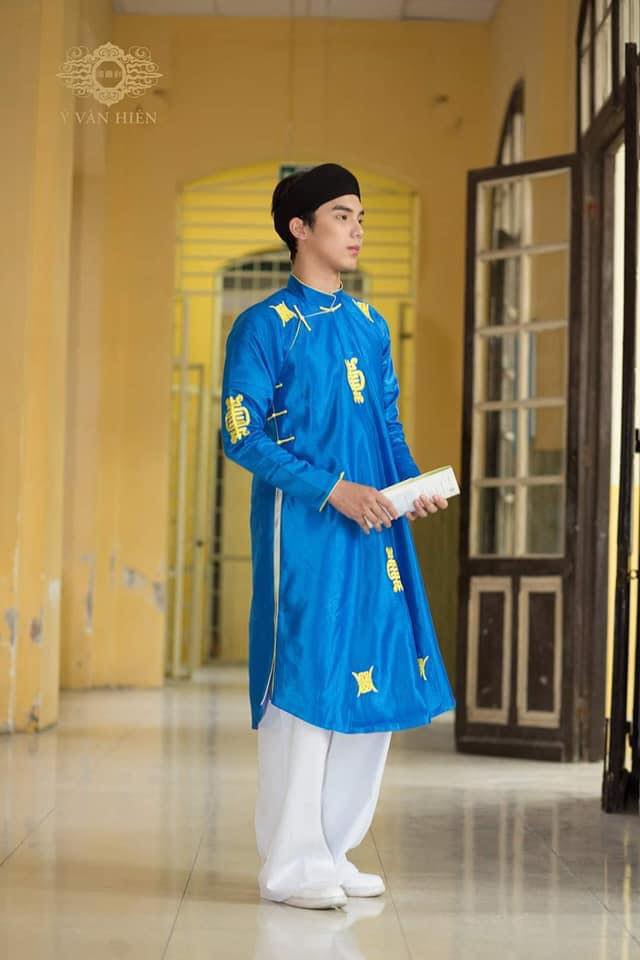nam_sinh_mac_ao_dai12