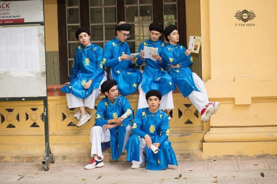nam_sinh_mac_ao_dai3