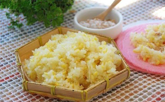 Người bệnh dạ dày không ăn xôi