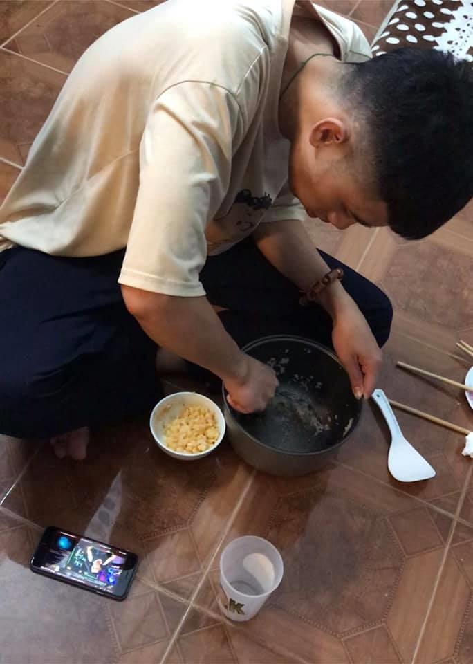 Món ăn này được rất nhiều bạn sinh viên chia sẻ đã áp dụng vào cuối tháng.