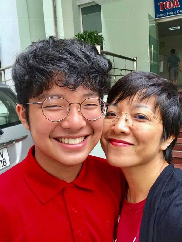 thao-van-va-con-trai 1