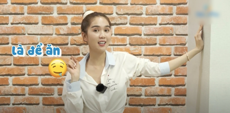 ngoc-trinh-gay-chu-y-khi-phan-biet-cong-dung-cua-trai-ngoan-trai-hu-288dd53d