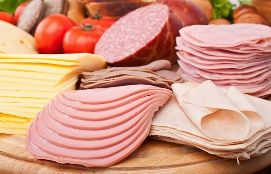 Thịt chế biến sẵn gây hại cho thận
