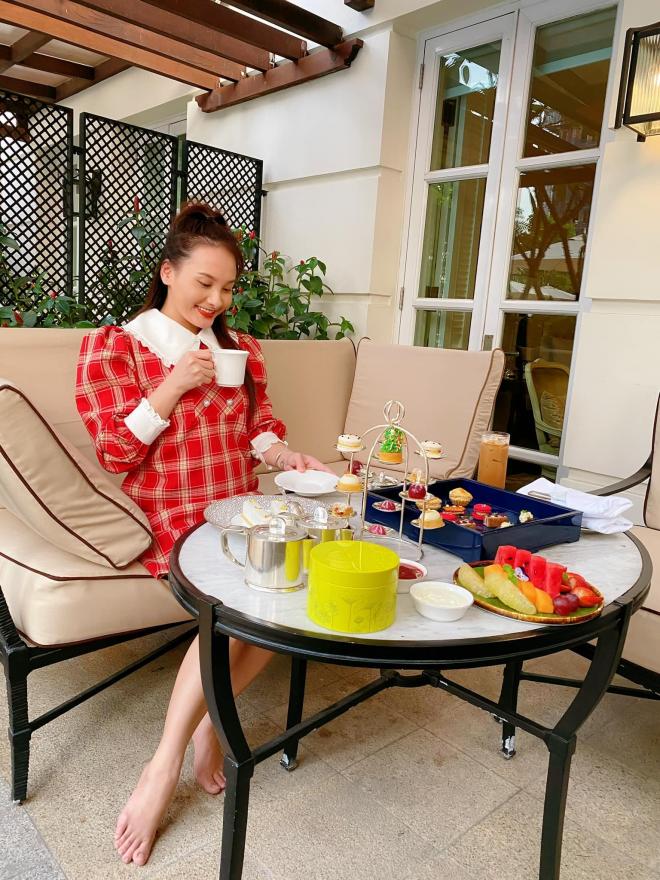 Bảo Thanh luôn giữ vững phong độ nhan sắc dù đang mang bầu.