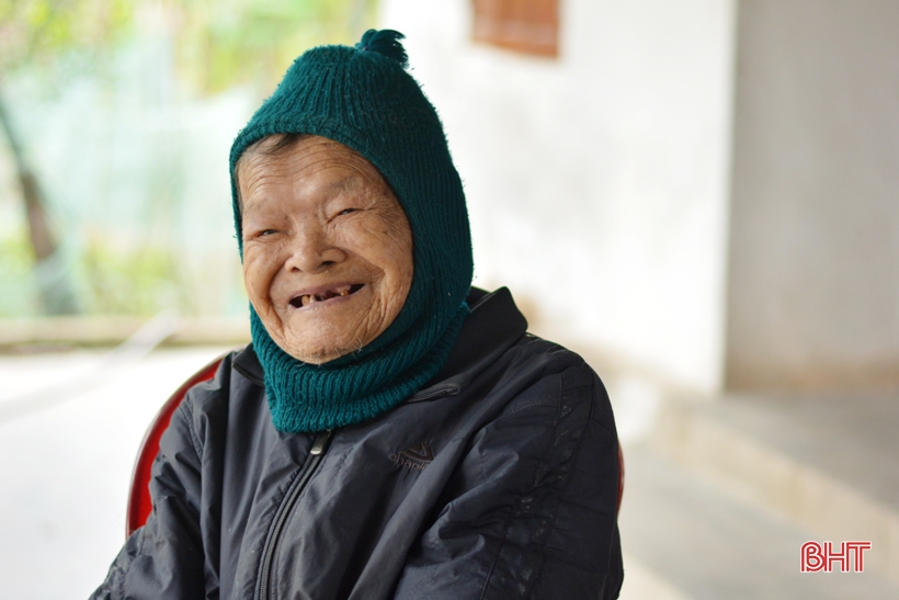 Bí quyết trường thọ của cụ Nhiên chính là tinh thần lạc quan, thể dục và ăn uống điều độ (Ảnh: Báo Hà Tĩnh)