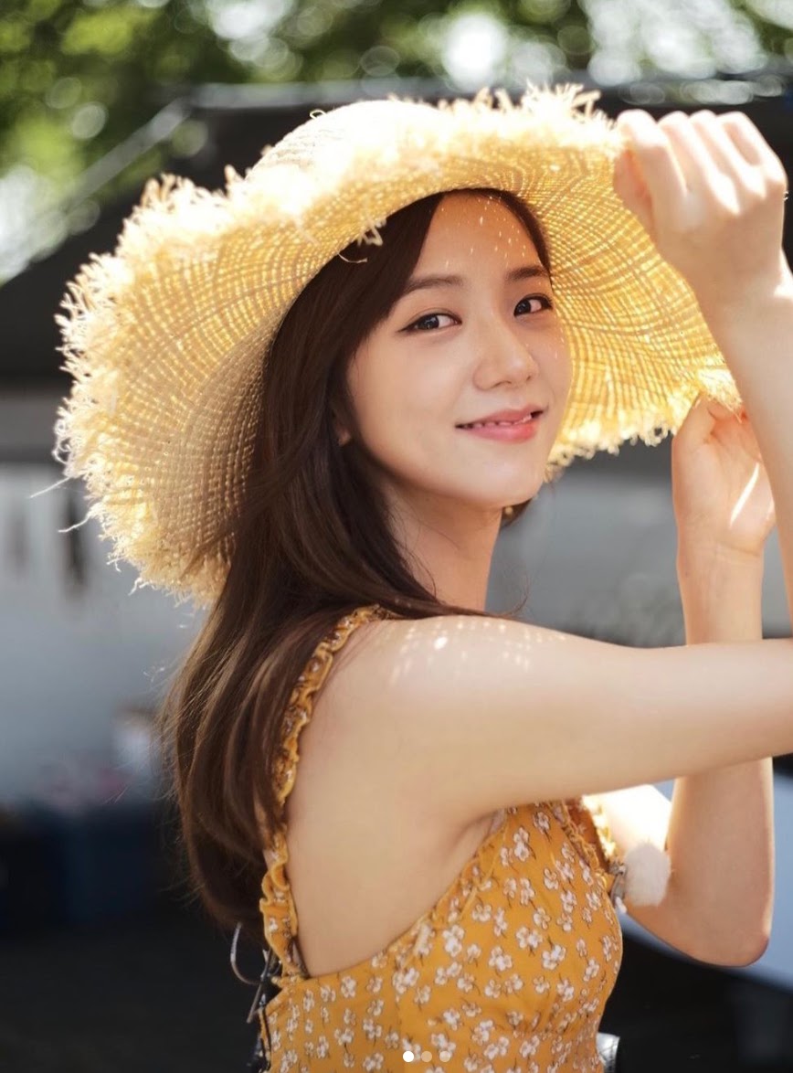 jisoo192