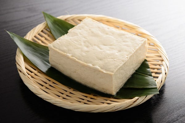 Đậu phụ giàu canxi tốt cho mẹ bầu và thai nhi trong bụng
