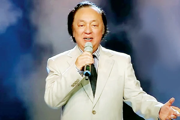 NSND Quang Thọ xác nhận với phía báo chí thông tin NSND Trung Kiên đã qua đời sáng 27/1. NSND Trung Kiên sinh năm 1939 tại Kiến Xương, Thái Bình. Ông là con trai của nhà cách mạng Nguyễn Danh Đới, là một tên tuổi lớn của nền âm nhạc Việt Nam nói chung và dòng nhạc đỏ, thính phòng nói riêng, thể hiện thành công nhiều nhạc phẩm bất hủ vượt thời gian. Nhắc đến NSND Trung Kiên, người ta sẽ nhớ đến Chào sông Mã, Quảng Bình quê ta ơi, Hồ Chí Minh đẹp nhất tên Người, Bài ca Trường Sơn, Người chiến sĩ ấy, Tình ca.