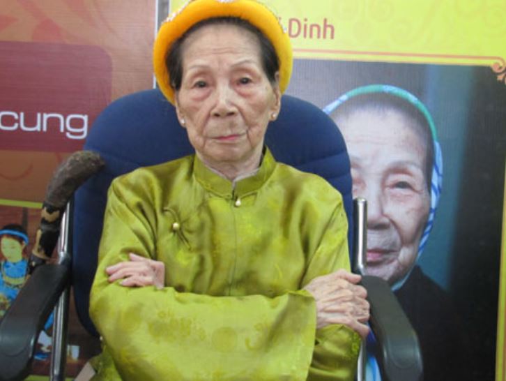 Cung nữ Lê Thị Dinh đã qua đời vào ngày 21/2/2021, hưởng thọ 102 tuổi