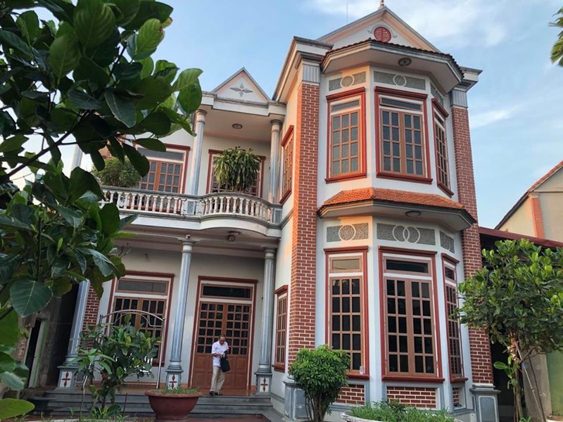 Ngôi nhà khang trang của ông Dương Văn Chuốt   (Ảnh: Travelmag)