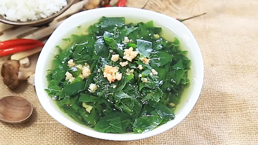 nhung-thuc-pham-nen-an-sau-sinh-mo-01