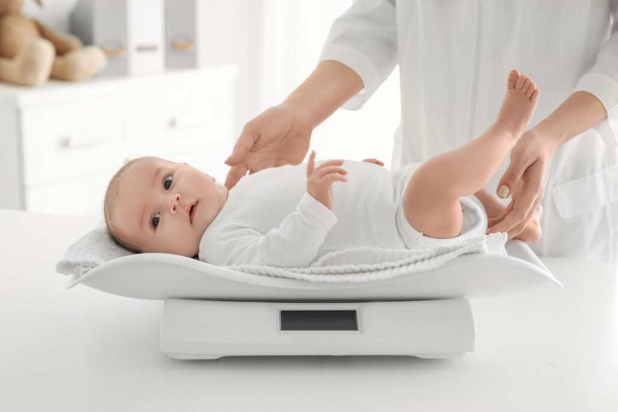 Cỡ chân của bé lớn