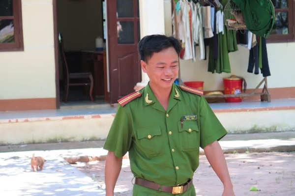 Vượt qua biến cố, anh đã tìm thấy ánh sáng cho cuộc đời mình (Ảnh: Thanh Niên)