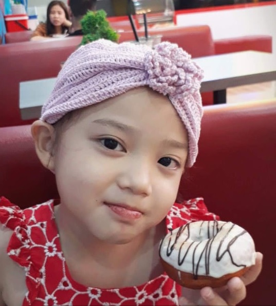 Niềm lạc quan đã giúp em chiến đấu với bệnh tật (Ảnh: Thiếu niên Tiền Phong Nhi đồng)