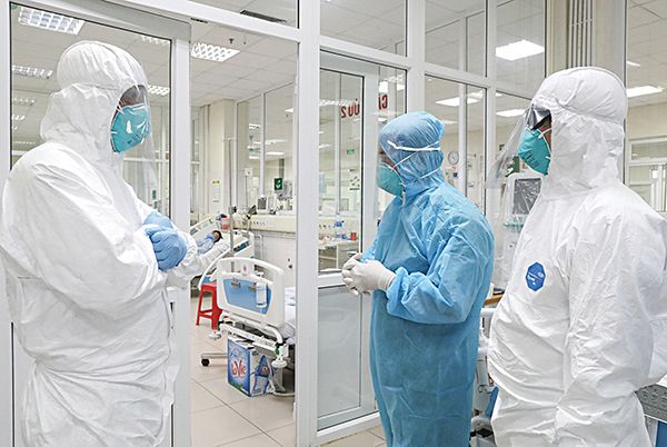 Một nhân viên khách sạn ở Yên Bái dương tính Covid-19 (Ảnh minh họa)