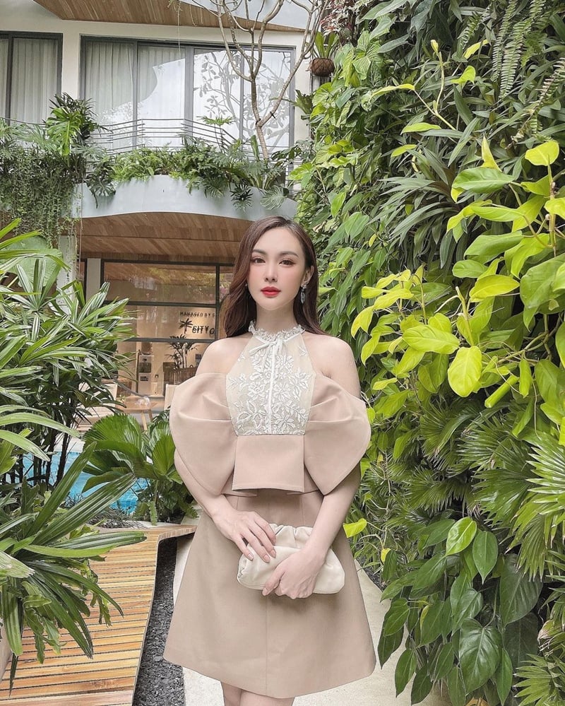 Những bộ váy cưới lộng lẫy nhất của sao Việt năm 2016 - Dịch vụ đám cưới  trọn gói Honey Bees