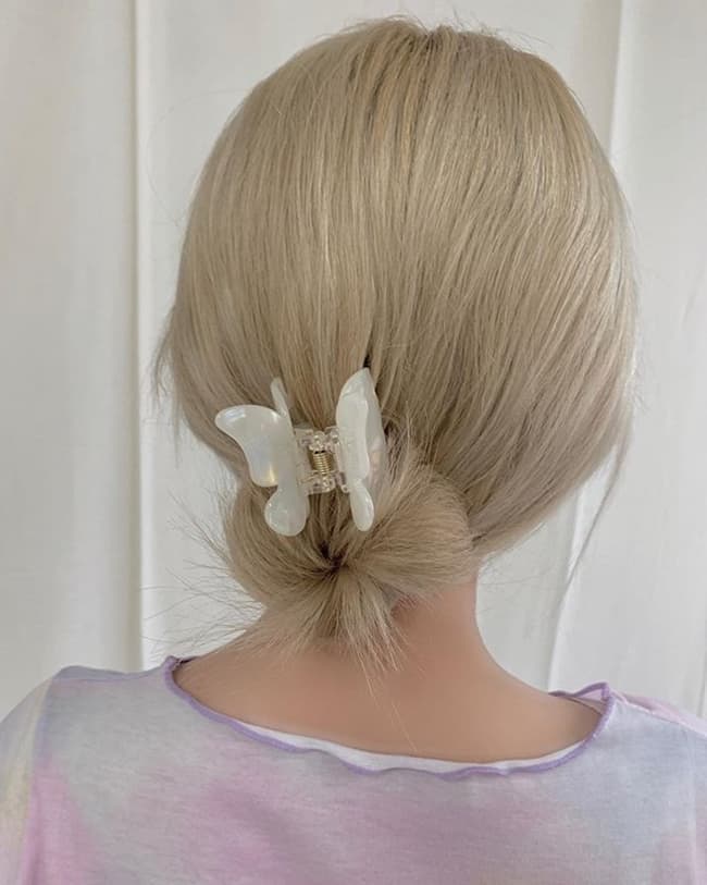 Cách kẹp tóc bằng kẹp càng cua đơn giản mà vẫn cực xinh - Shopee Blog
