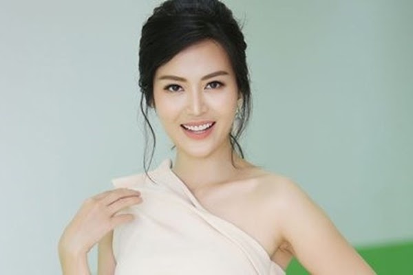 Hoa hậu Thu Thủy đăng quang năm 1994