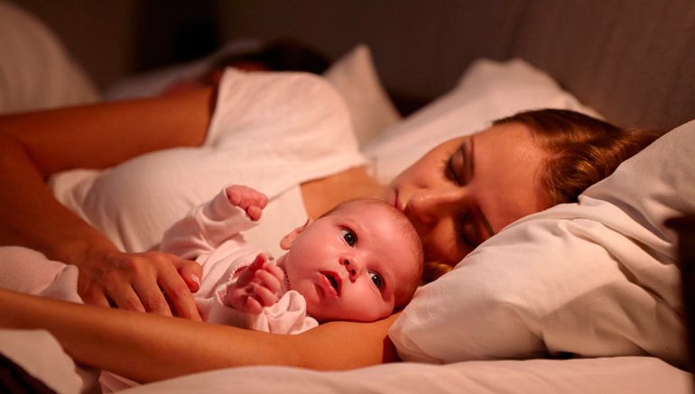 Chuyên gia mách mẹ tuyệt chiêu giúp con ngủ ngoan suốt đêm, tránh tình trạng ngủ ngày cày đêm