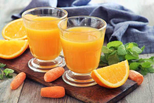 Uống nước cam sai cách gây bệnh cho bạn