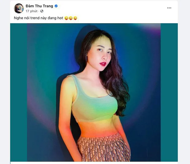 Đàm Thu Trang khiến cộng đồng mạng trầm trồ vì bất ngờ tung ảnh khoe nhan sắc xinh đẹp và body chuẩn chỉnh. Cô đã nhanh chóng lấy lại vòng eo thon gọn sau sinh, vòng 1 