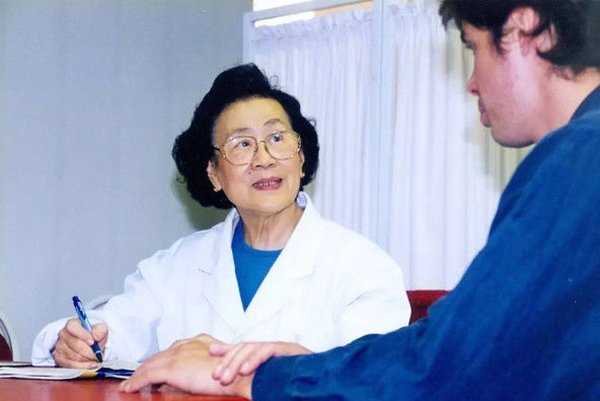 Bác sĩ Trần Đồng Vân