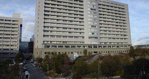 Bệnh viện Y khoa tại Đại học Osaka
