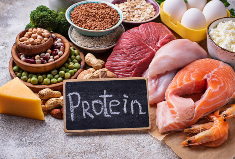 Bữa ăn giàu protein trước khi đi ngủ sẽ giúp ích cho bạn trong quá trình giảm cân.