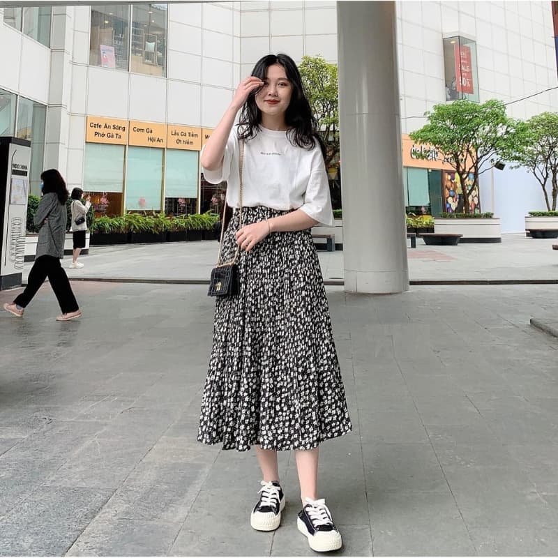 13 Style Mặc Váy đi Giày Thể Thao Năng động, Cá Tính | SaigonSneaker