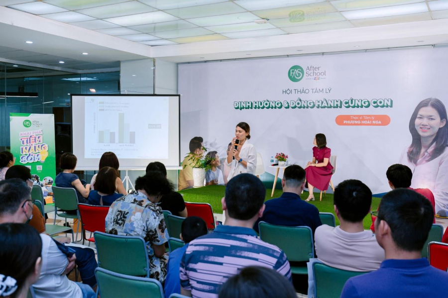 Hội thảo “Định hướng & Đồng hành cùng con” diễn ra thành công tại FAS Hà Nội vào ngày 26/6