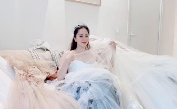 20 Mẫu váy cưới cho cô dâu gầy ốm siêu xinh