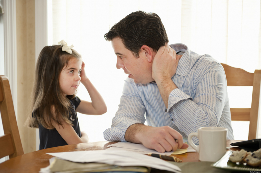 5 kỹ năng giao tiếp cha mẹ cần trau dồi cho con ngay từ khi còn bé