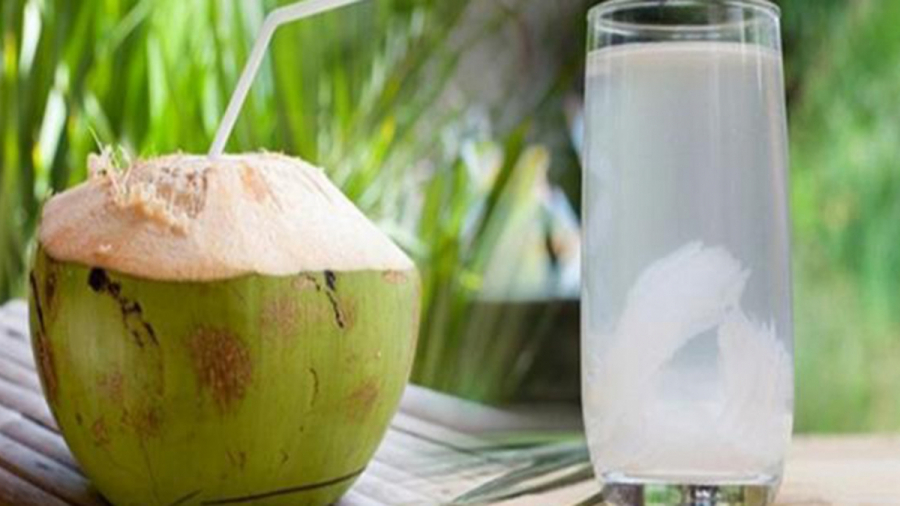 4 khung giờ uống nước dừa tăng lợi ích, giàu dinh dưỡng