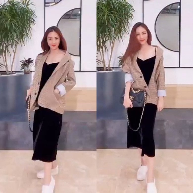 co-moi-chiec-blazer-ngan-khanh-xao-di-xao-lai-nhieu-nam-giat-gan-khoan-phanh-ao-khoe-bra-k-1664763666-167-width780height780-1216.jpg