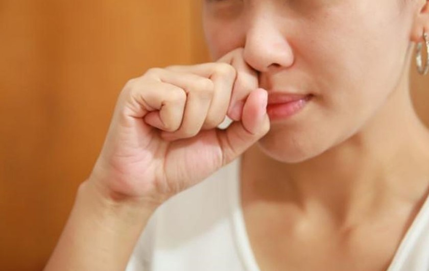 7 cách chăm sóc mũi họng trong thời tiết lạnh, hanh khô để tránh bị viêm hô hấp