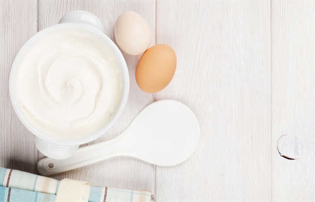 97274_egg-and-yogurt-723441