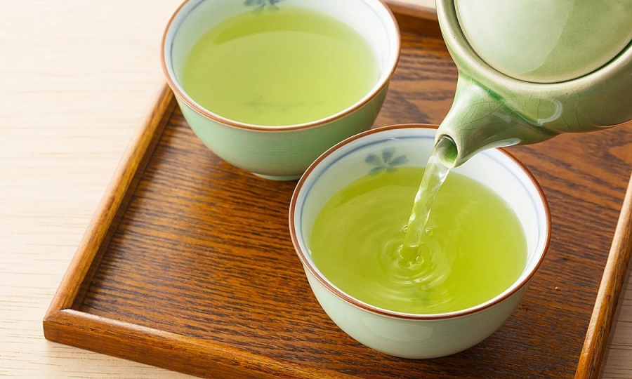 Bác sĩ Nhật Bản chia sẻ bí quyết giảm 25kg nhờ 2 loại đồ uống quen thuộc