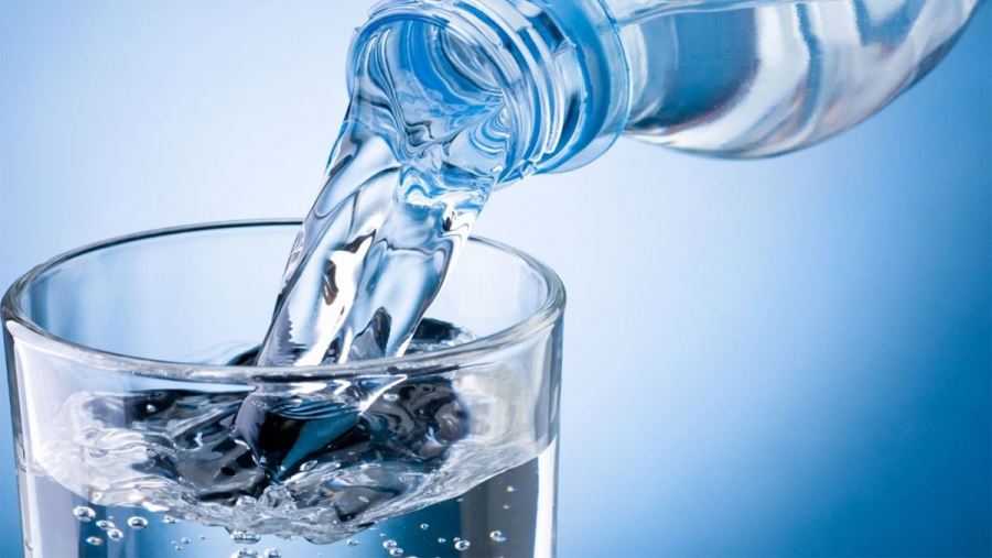 5 kiểu uống nước gây hại gan thận của bạn, dừng ngay trước khi quá muộn