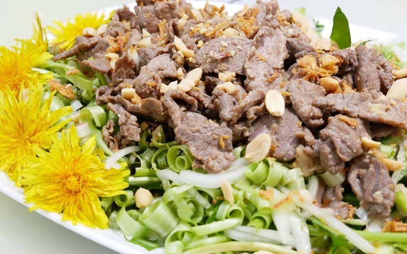 cach-lam-salad-bo-cong-anh-thit-bo-thom-ngon-hap-dan-giau-dinh-duong-202110261328576931